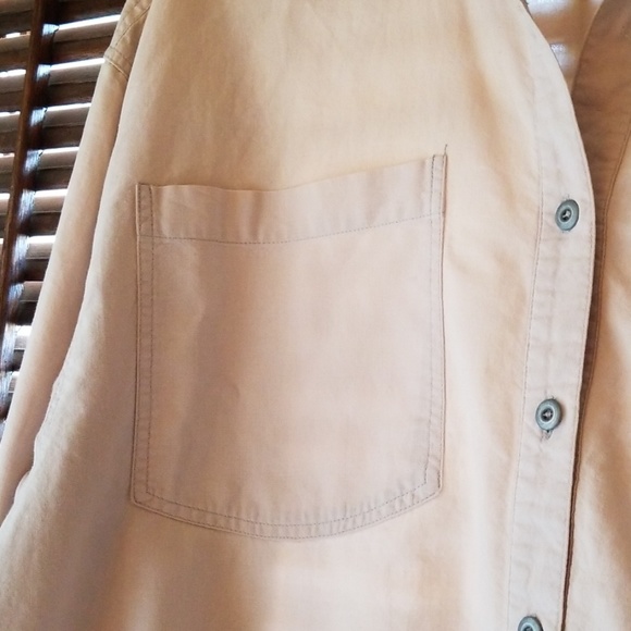 Jordache Men's Shirt - Picture 2 of 6